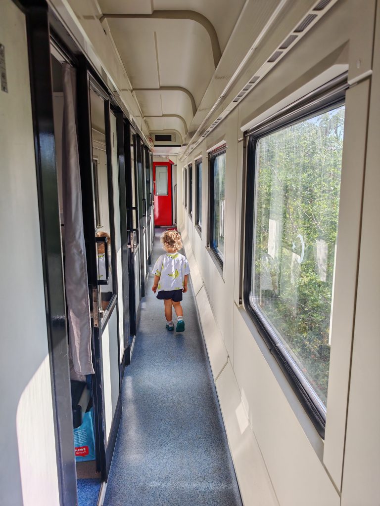 interieur-train-roumanie